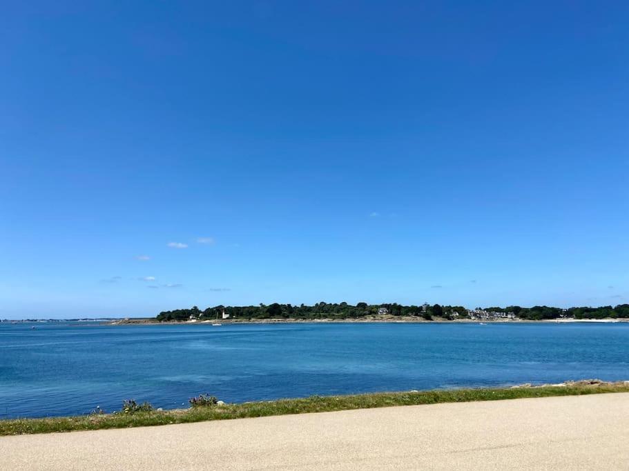 Les Planches , Bel Appartement En Bord De Mer Бенодет Экстерьер фото